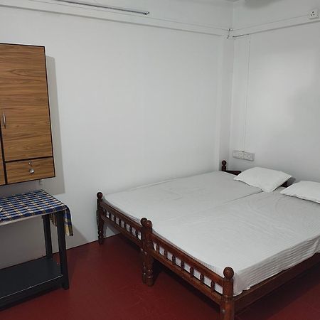 Sajeev Home Stay Cherai Beach Ngoại thất bức ảnh