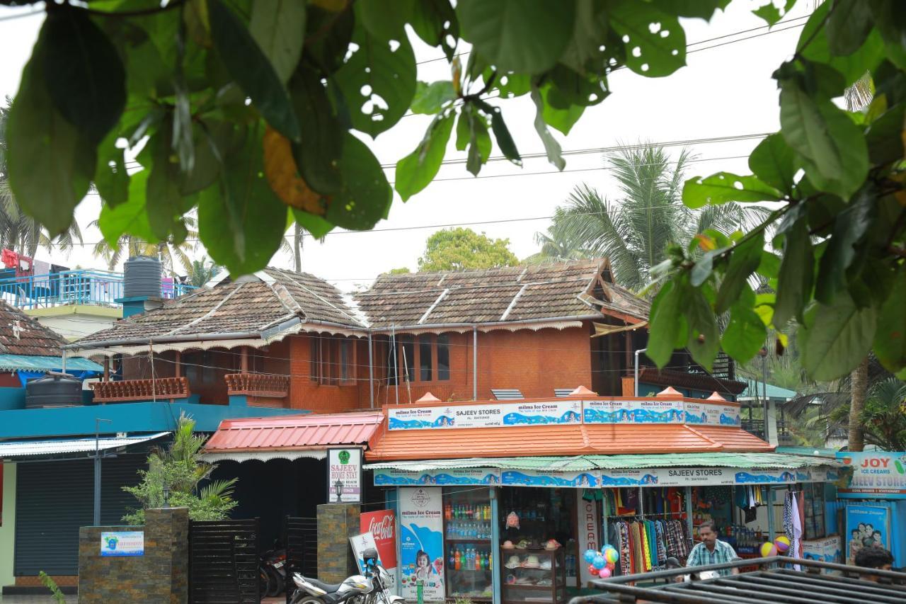 Sajeev Home Stay Cherai Beach Ngoại thất bức ảnh