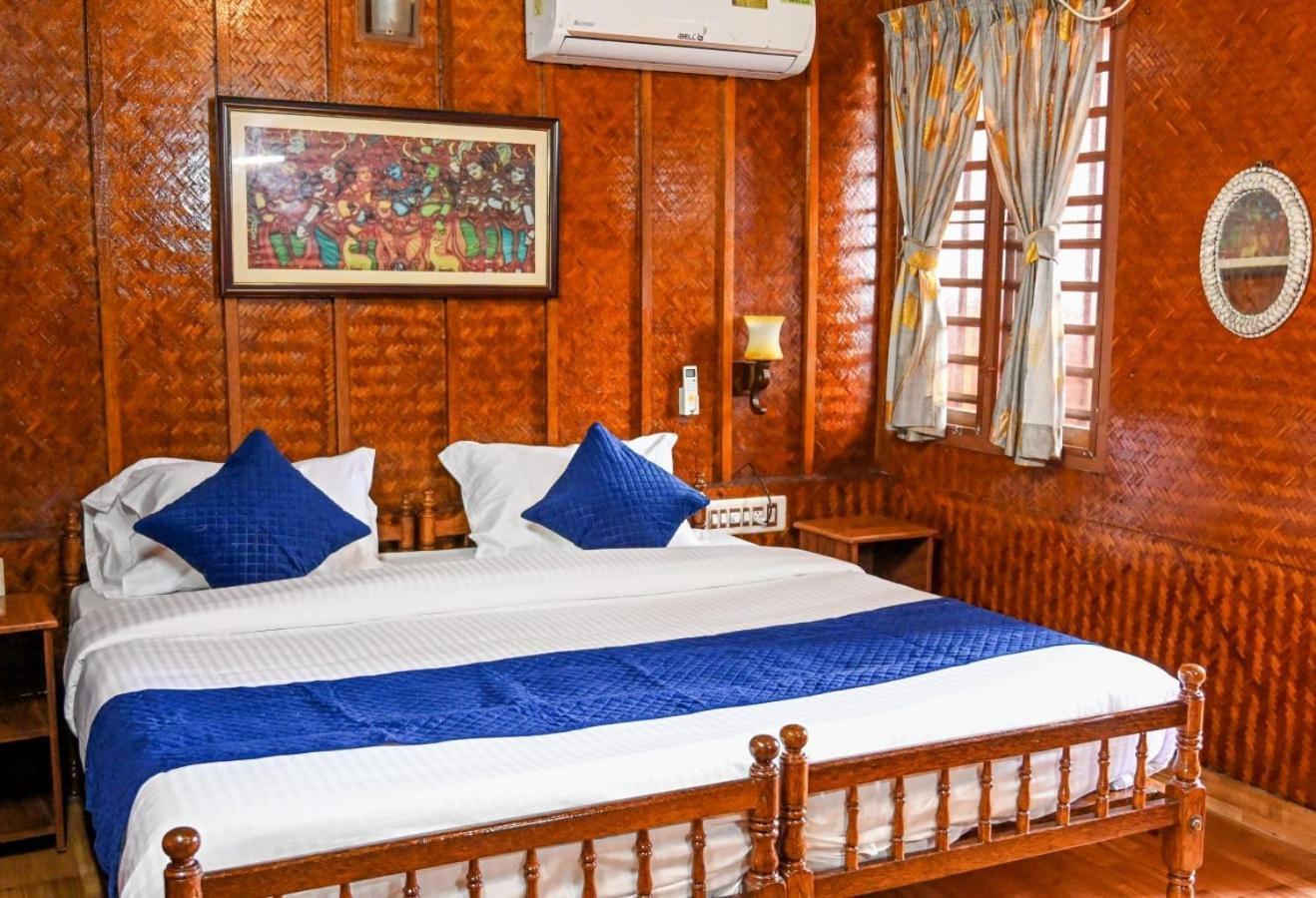Sajeev Home Stay Cherai Beach Phòng bức ảnh