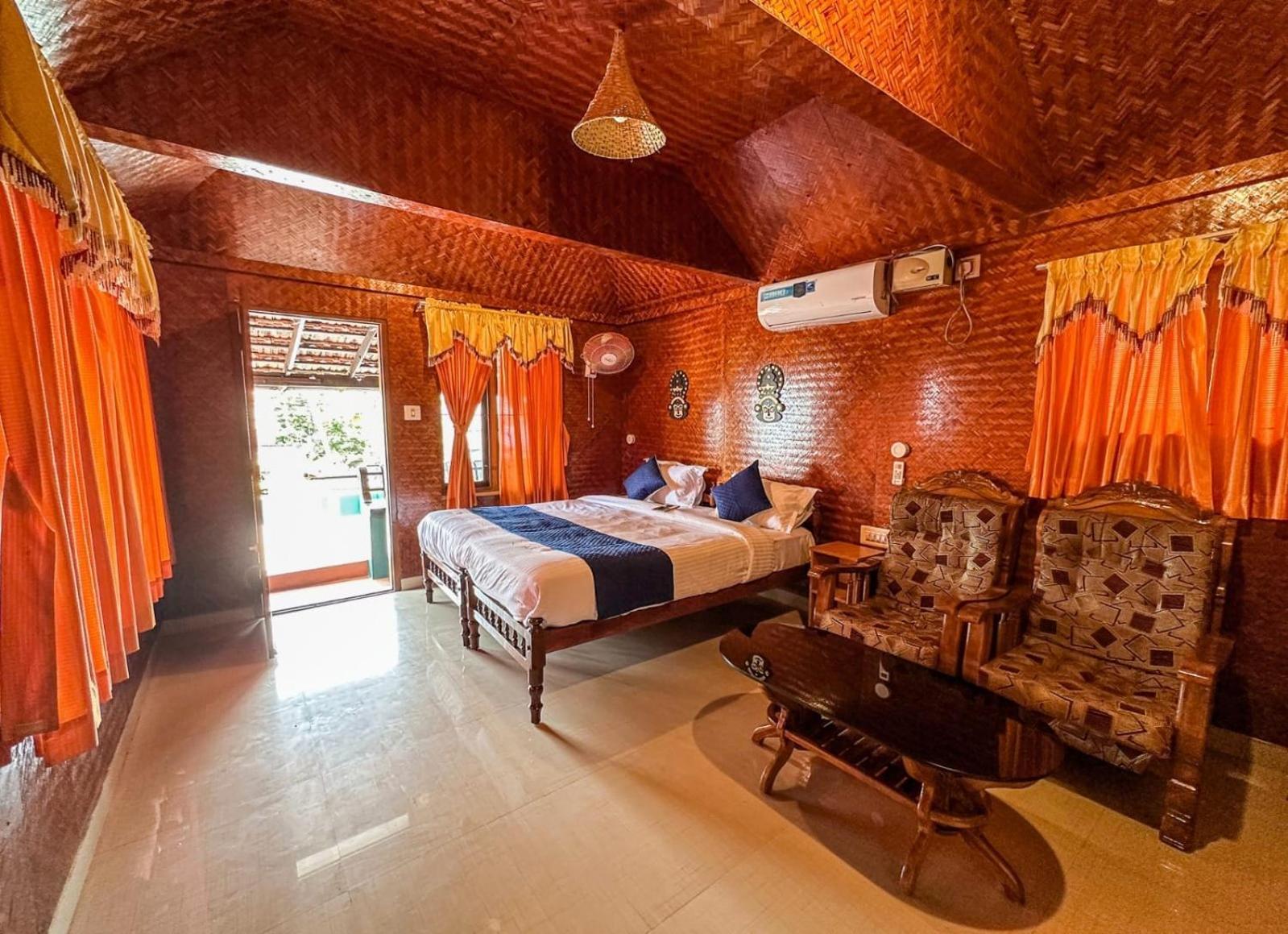 Sajeev Home Stay Cherai Beach Ngoại thất bức ảnh