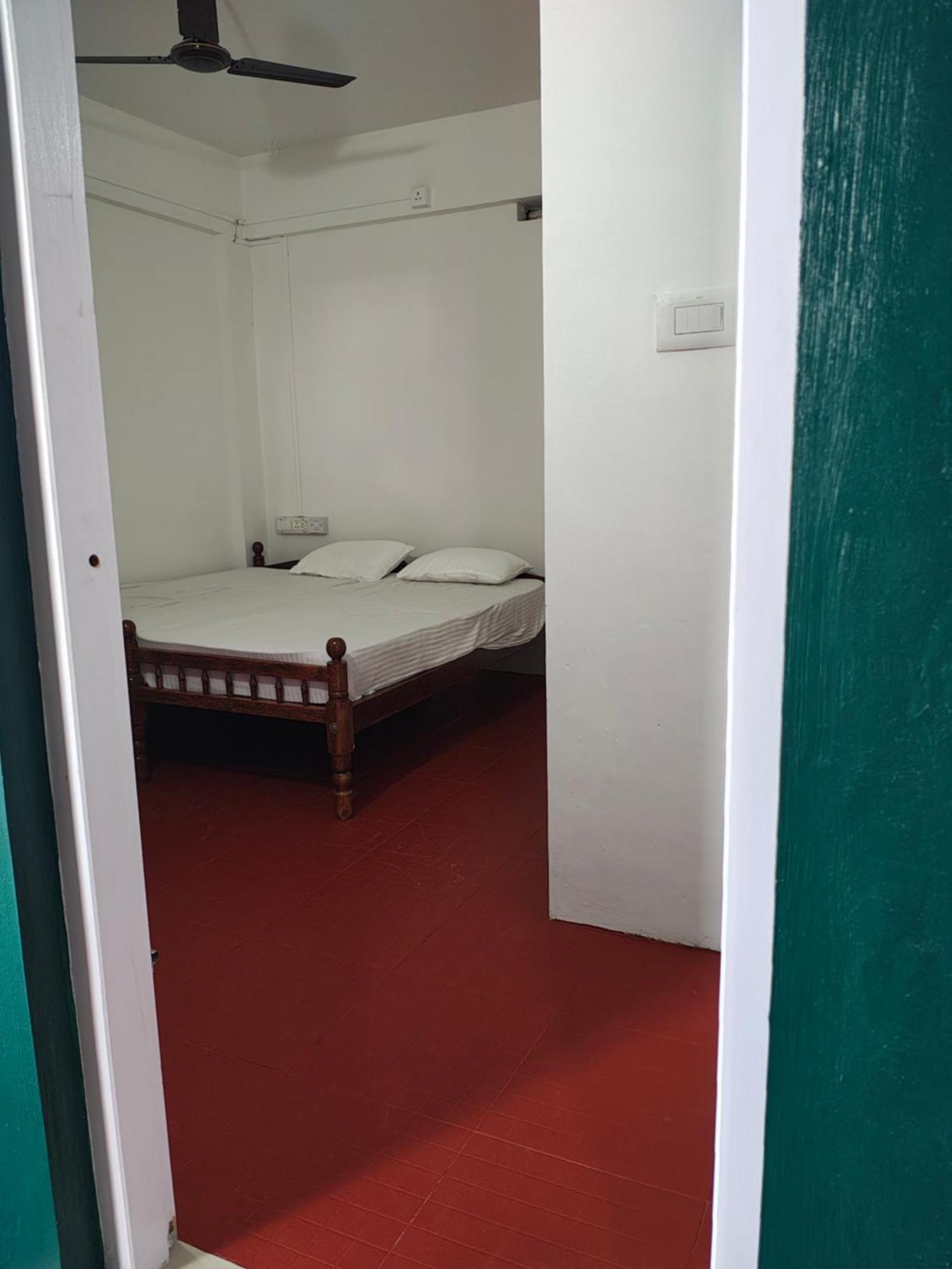 Sajeev Home Stay Cherai Beach Ngoại thất bức ảnh