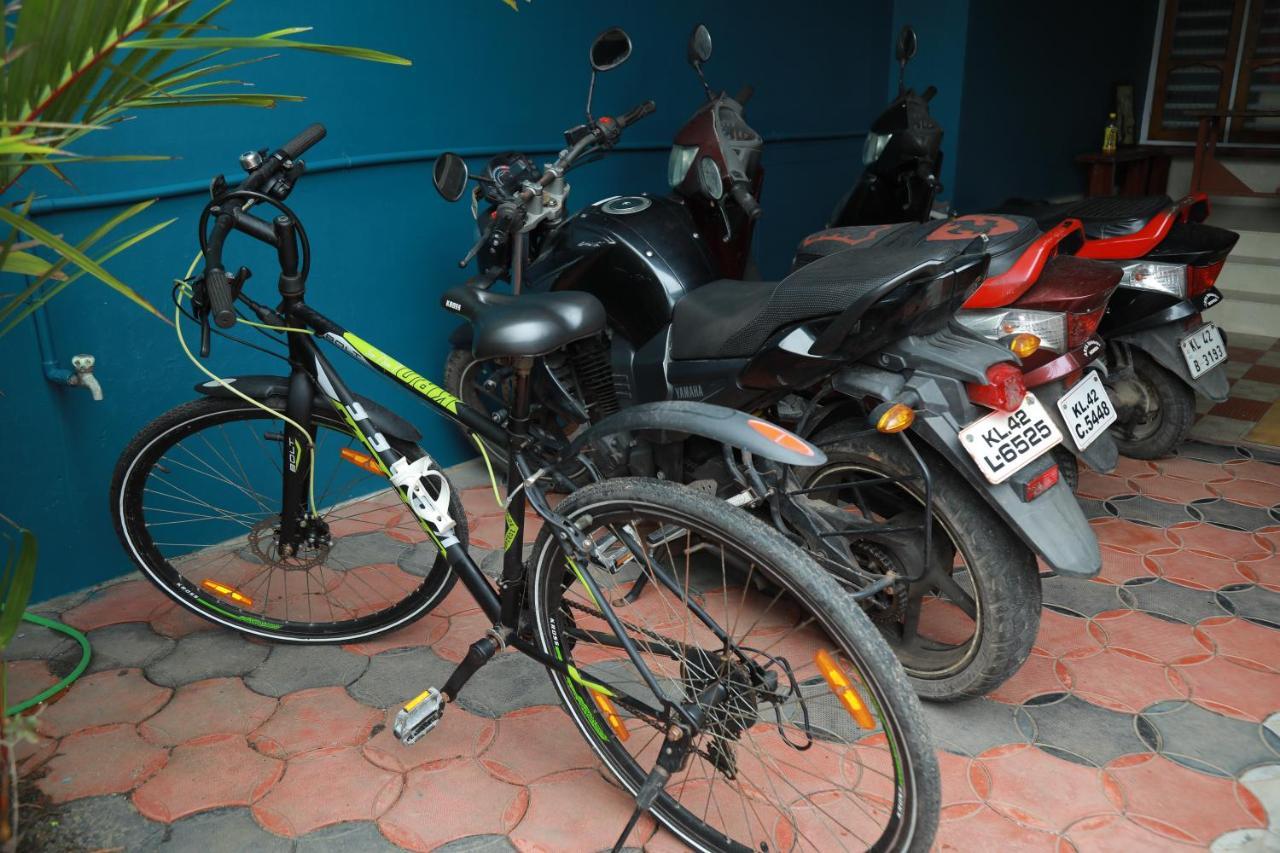 Sajeev Home Stay Cherai Beach Ngoại thất bức ảnh